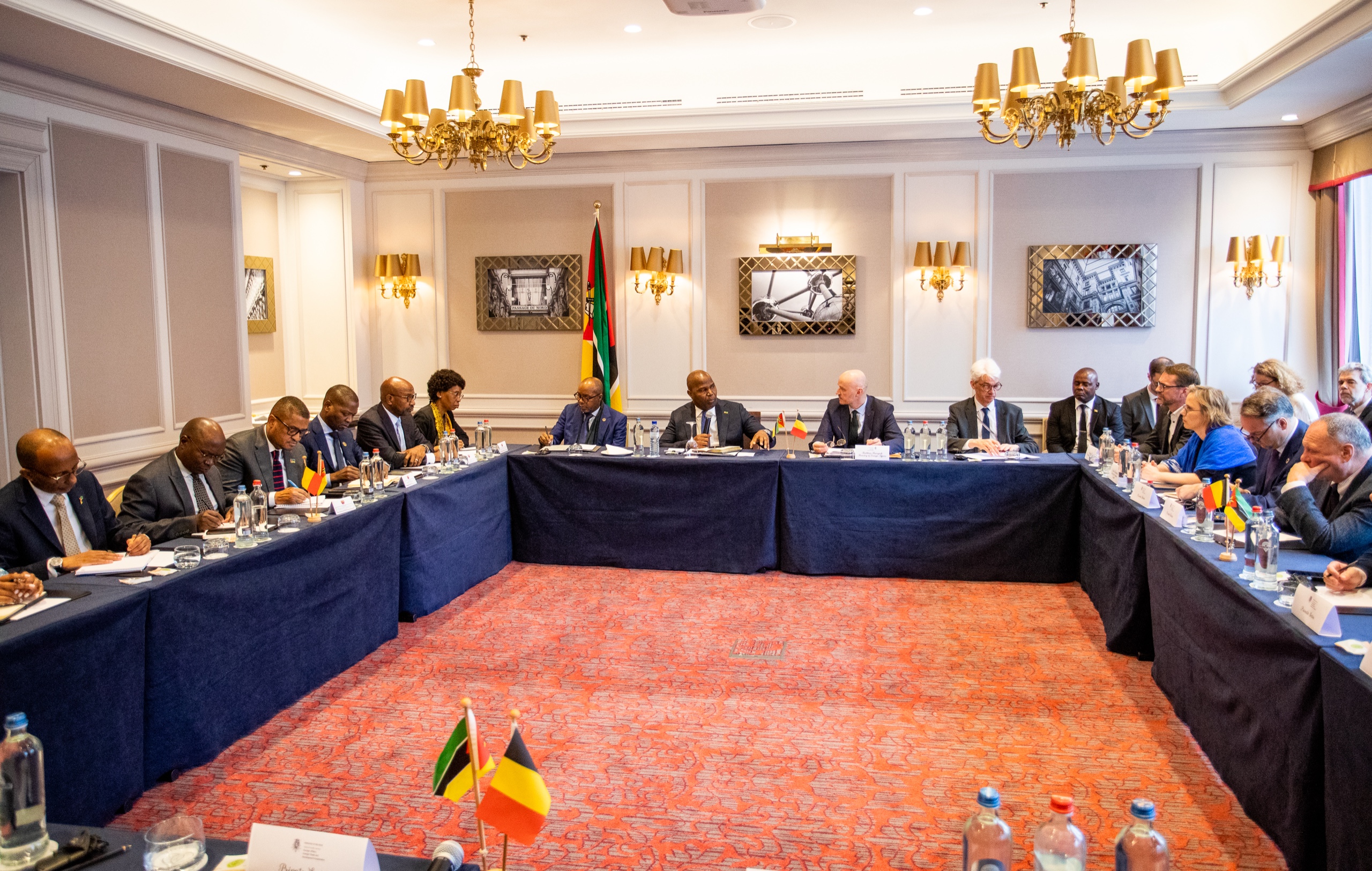 Chapo apresenta em Bruxelas visão para transformar Moçambique em hub energético e logístico da SADC