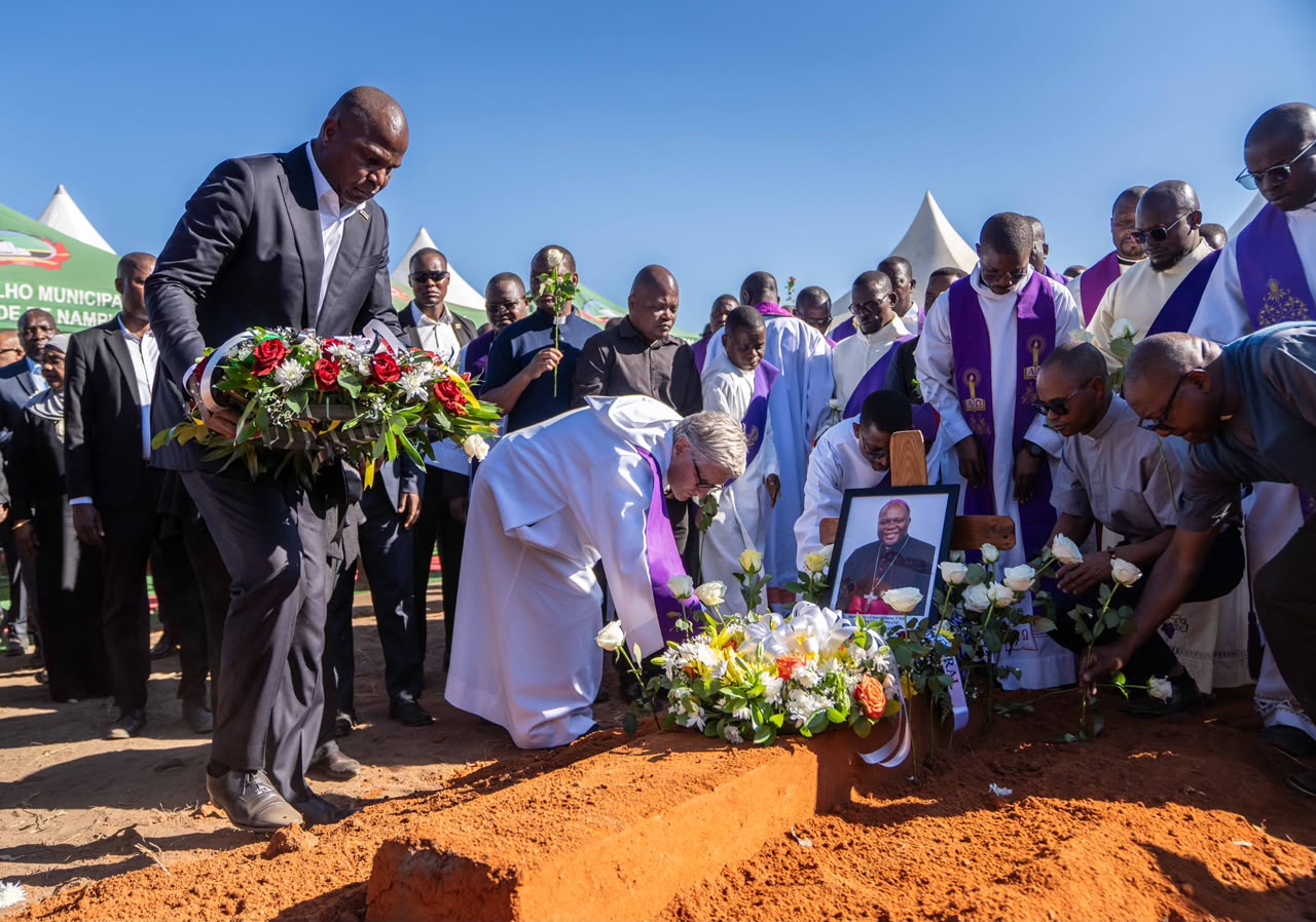 Igreja Católica Destaca Solidariedade do Presidente Chapo nas Exéquias de Dom Osório