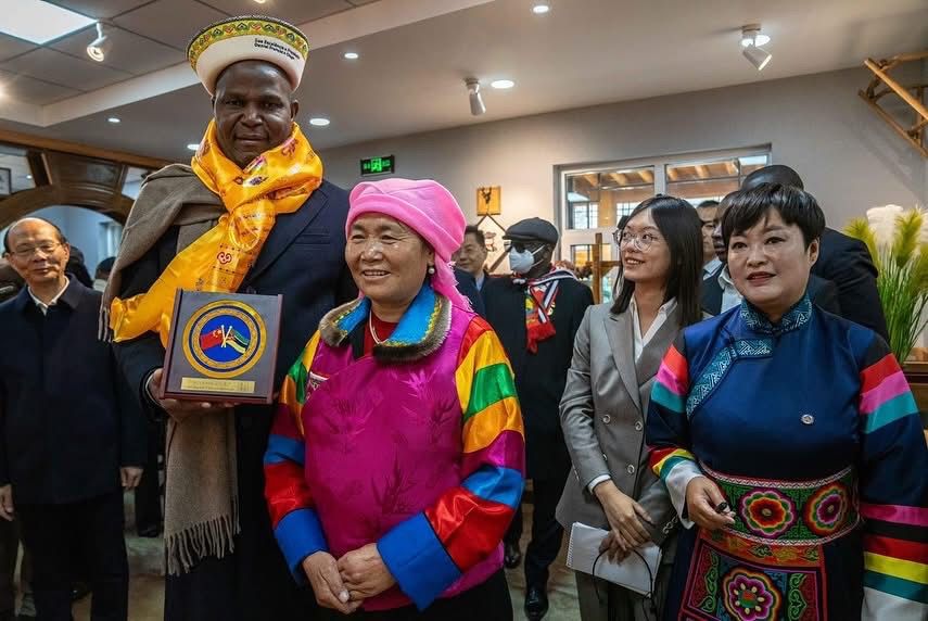Chapo destaca modelo chinês de combate à pobreza rural